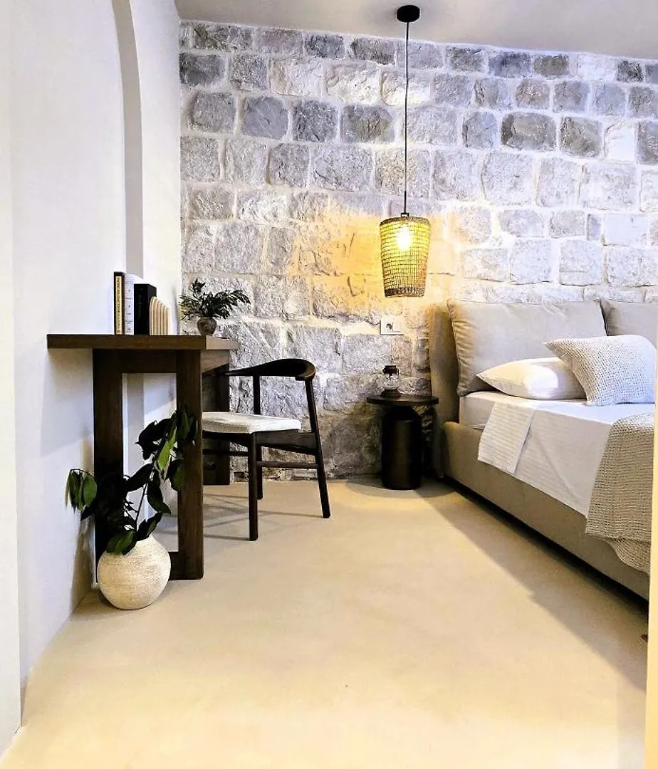 스플리트 C A S A B E A S T B&B