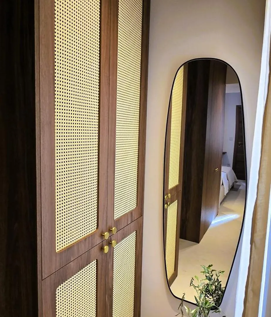 스플리트 C A S A B E A S T B&B