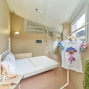 호스텔 Design One, 스플리트