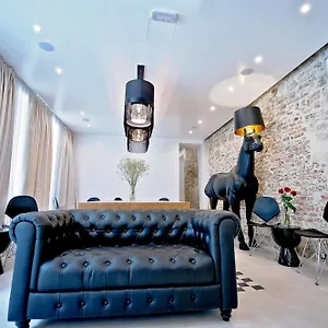 Jupiter Luxury Split