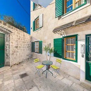 Apartament Perla Varos, Split