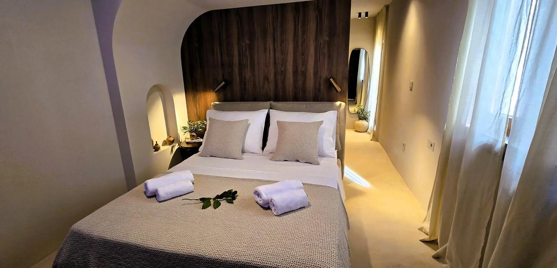 Bed and Breakfast C A S A B E A S T Split